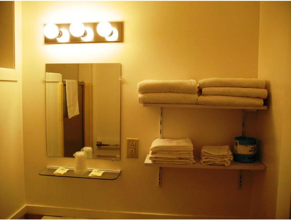 Golden West Motel Klamath Falls Room photo